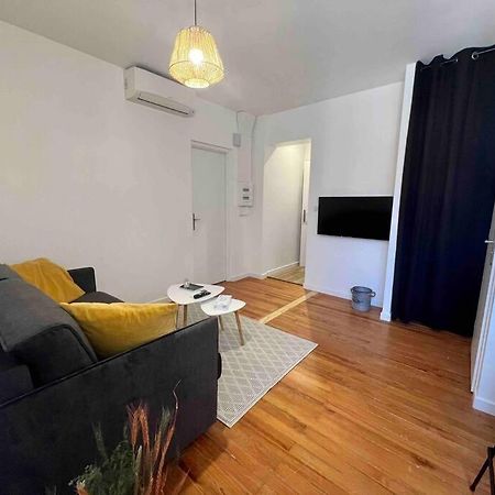 Appartement Climatise 4 Personnes / Centre-Ville Besançon Kültér fotó