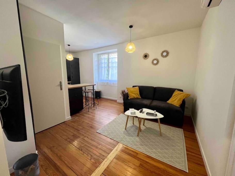 Appartement Climatise 4 Personnes / Centre-Ville Besançon Kültér fotó